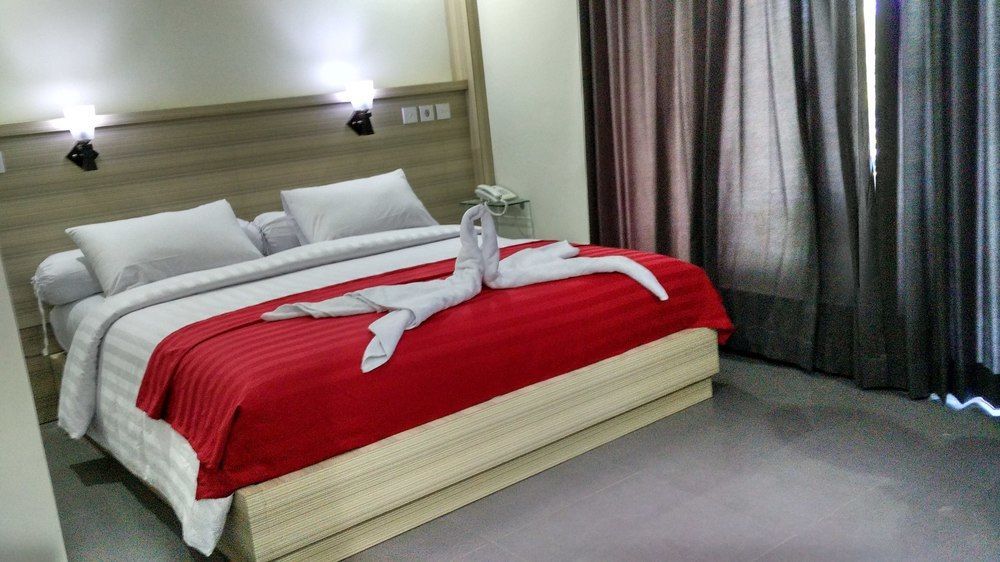 Maxi Hotel Kedonganan Jimbaran Exterior foto